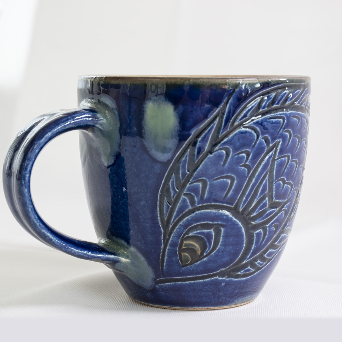 Bier-Becher mit Fischmuster