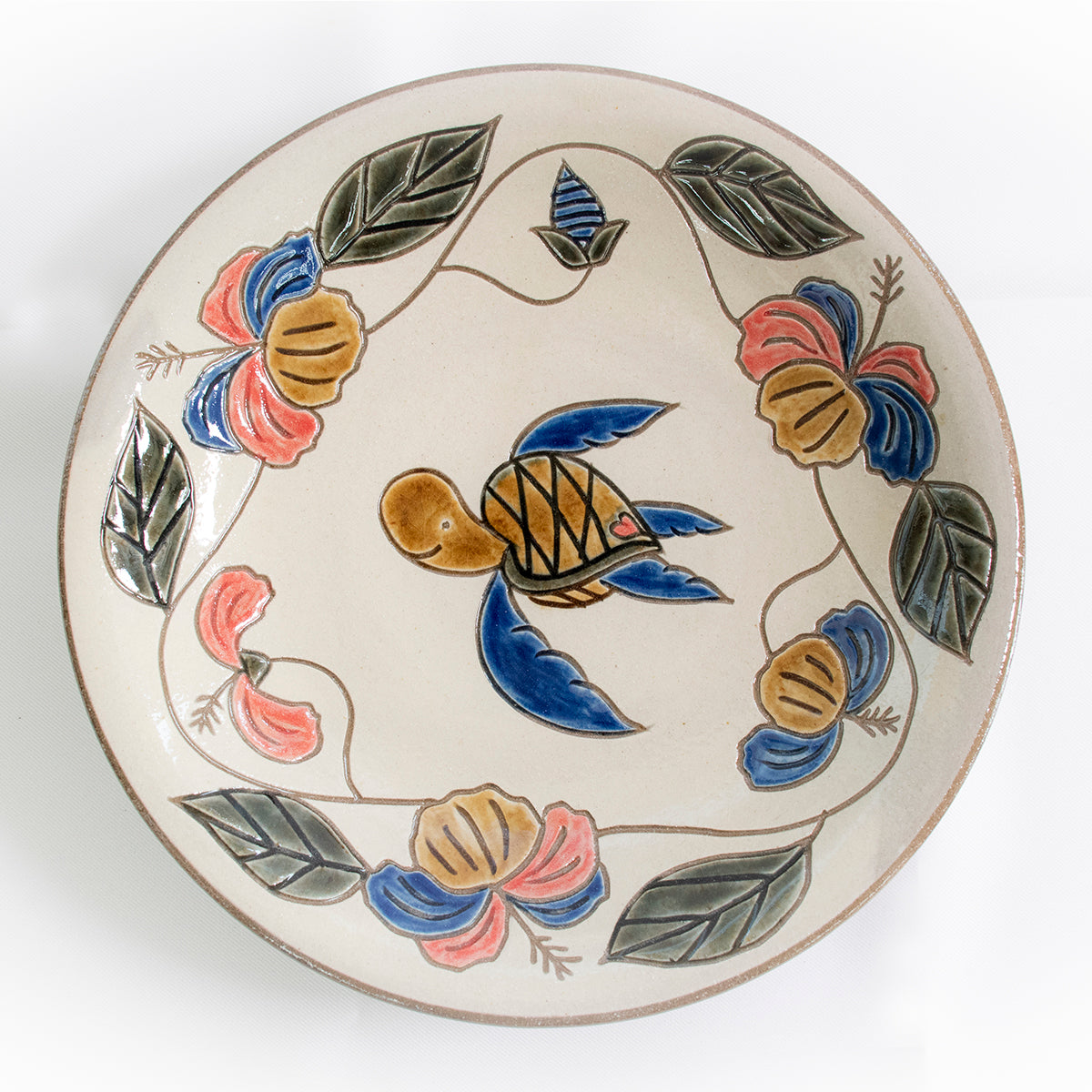 Nanasunzara: Japanese Plate with an Okinawan Design