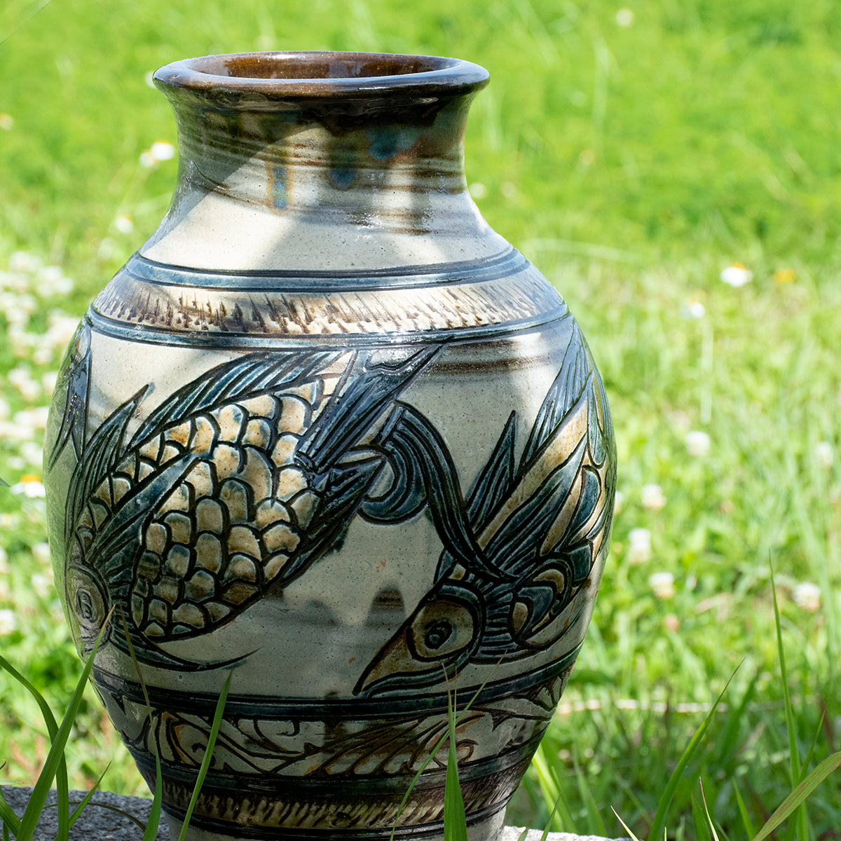 Patterned Jar from Okinawa - Jiro Kinjo (one of a kind)