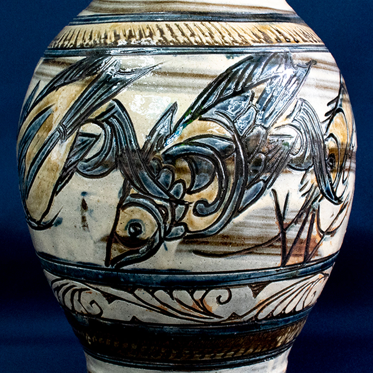 Patterned Jar from Okinawa - Jiro Kinjo (one of a kind)