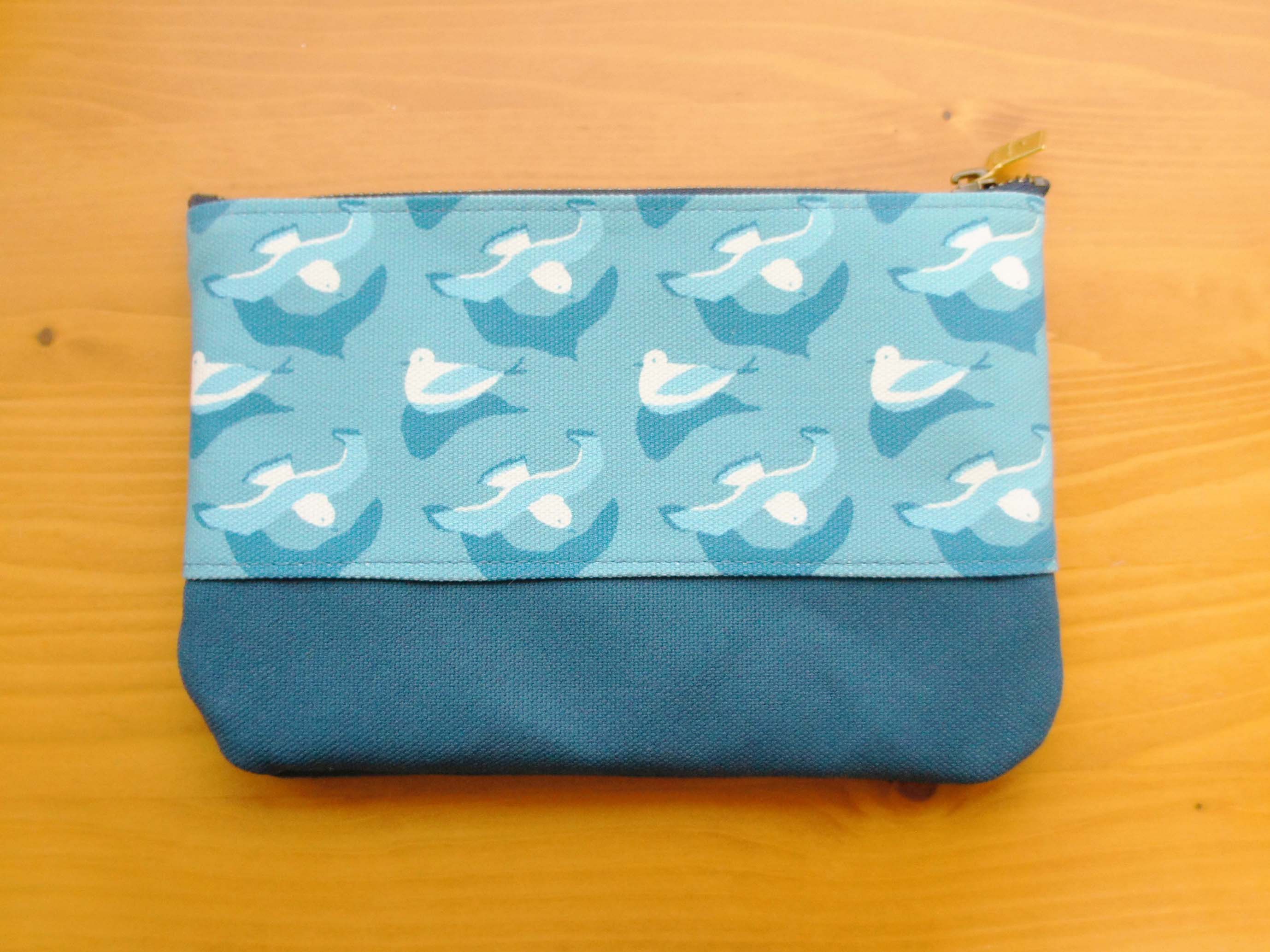 Täschchen mit dem Muster "Möwen"