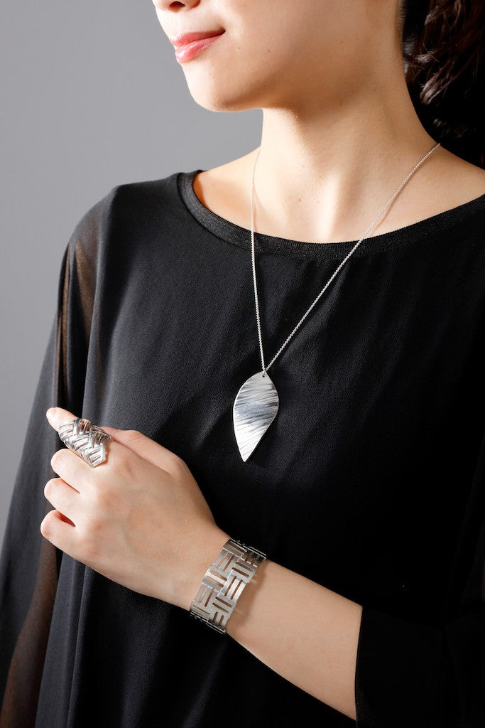 Suzuha Yuragi - Anhänger